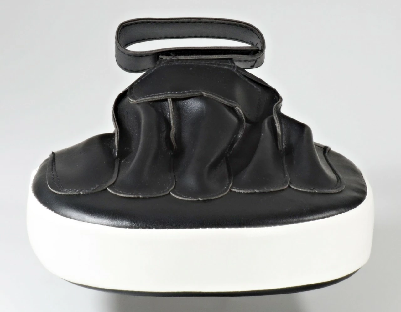 Coaching-Mitt Schwarz-weiß – Bild 3