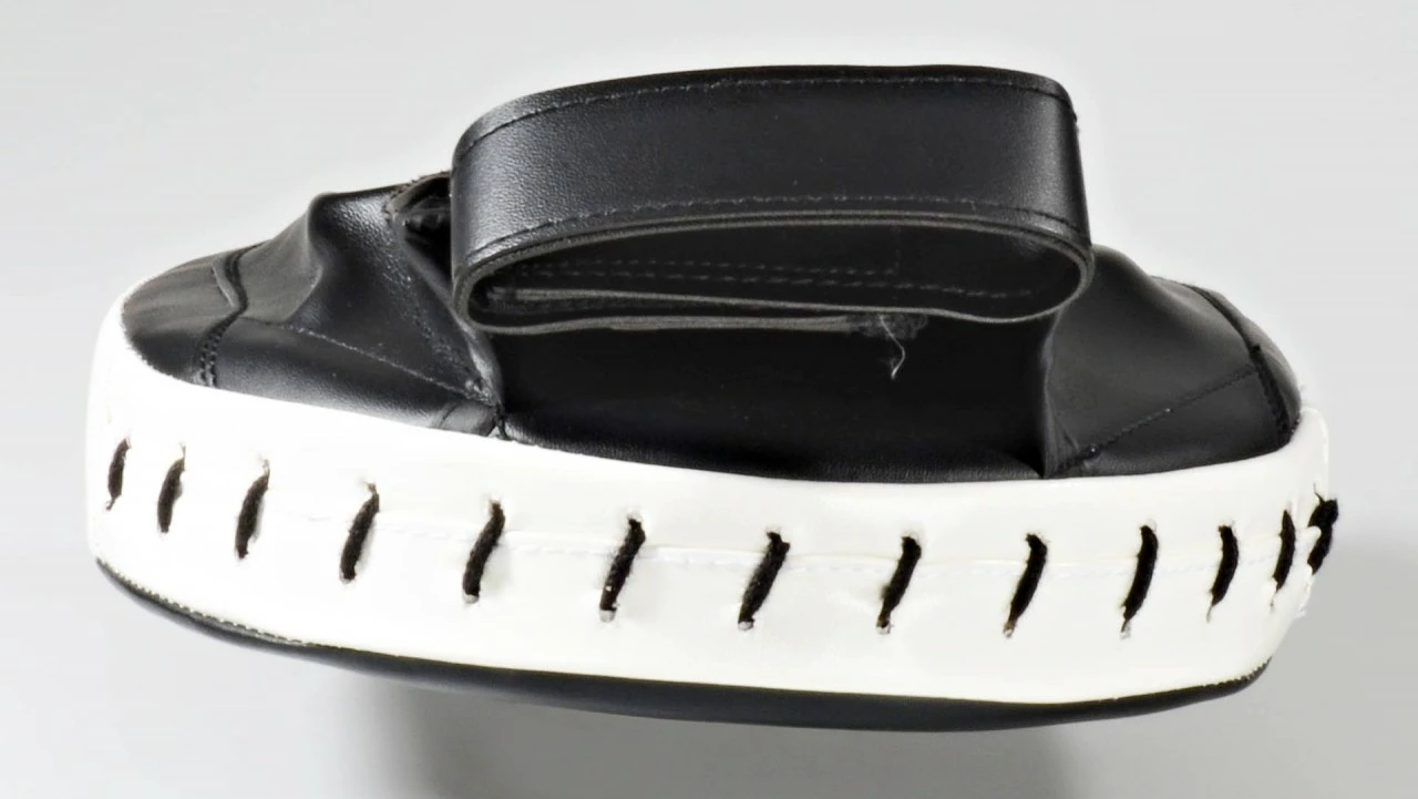 Coaching-Mitt Schwarz-weiß – Bild 4